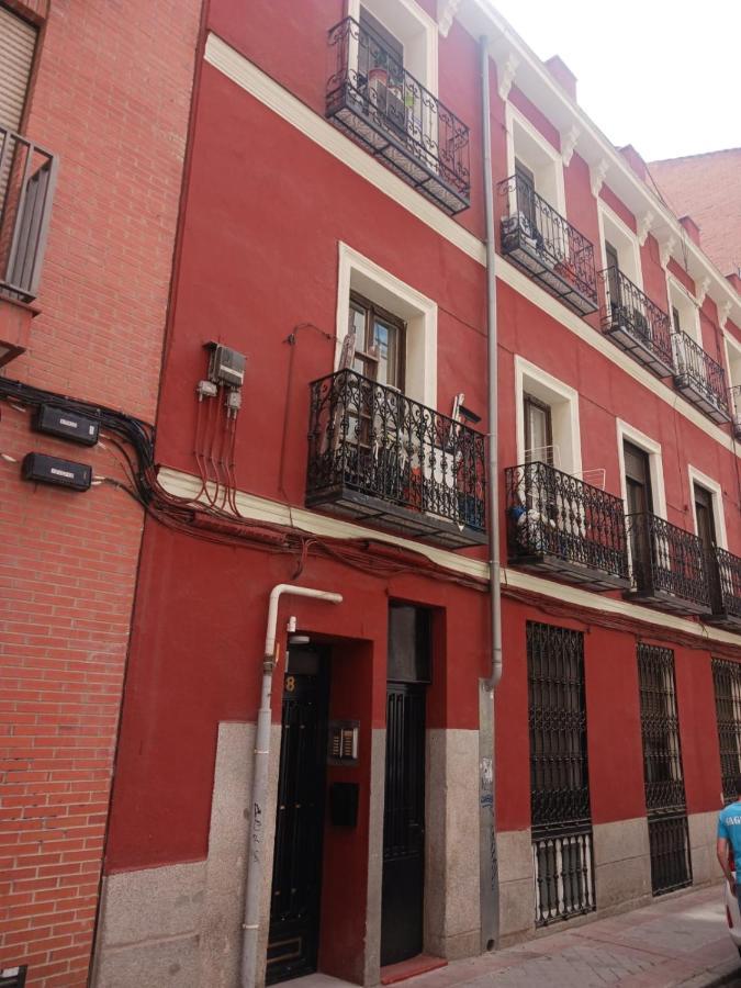 Habitacion En Madrid Apartment Exterior foto